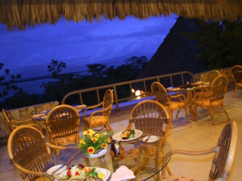 Camino Real Tikal‎ Hotel El Remate Exterior foto