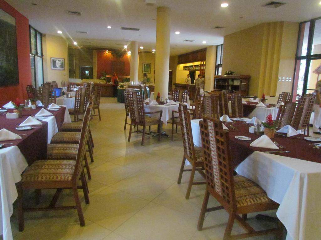Camino Real Tikal‎ Hotel El Remate Exterior foto